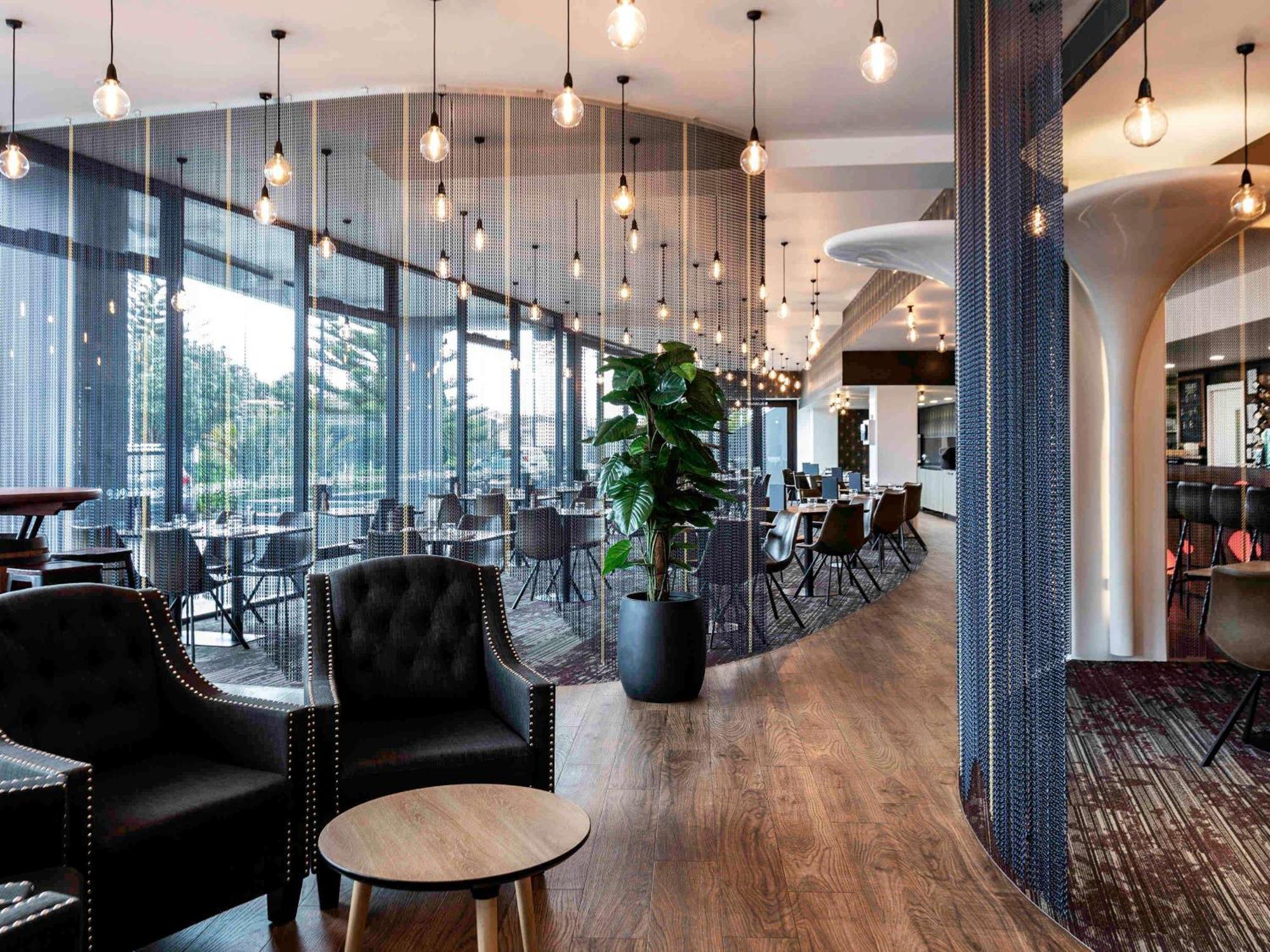 Novotel New Plymouth Taranaki Bagian luar foto